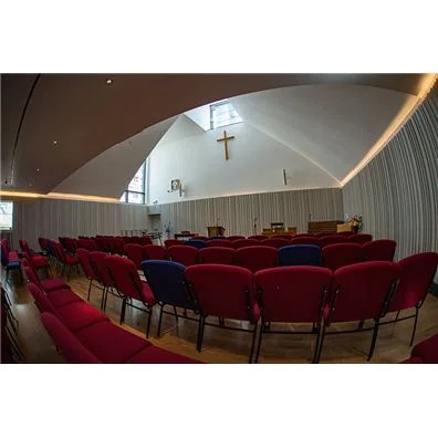 Crossway基督教中心用大发28将人们聚集在一起