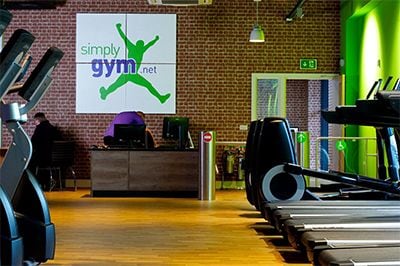 英国Simply Gym健身房采用大发28CIS产品